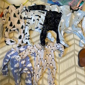 ZIPPY JAMZ-4 newborn and 4-0-3 month pjs (2 not pictured)